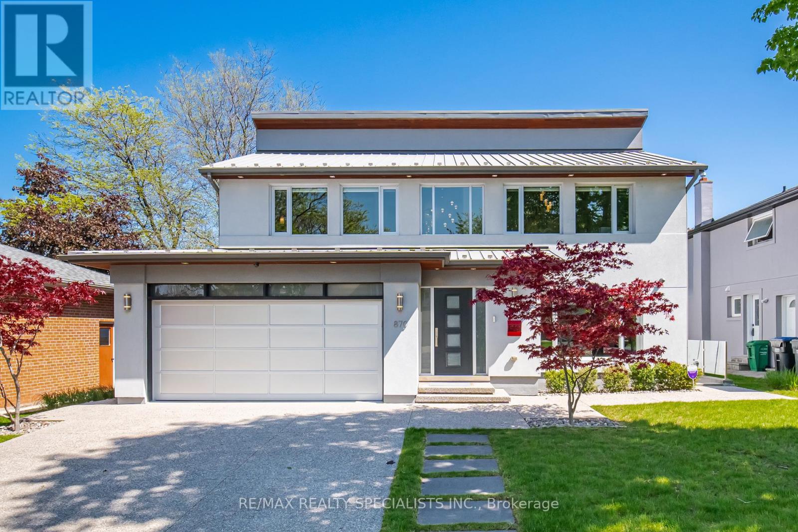 870 HOLLOWTREE CRESCENT