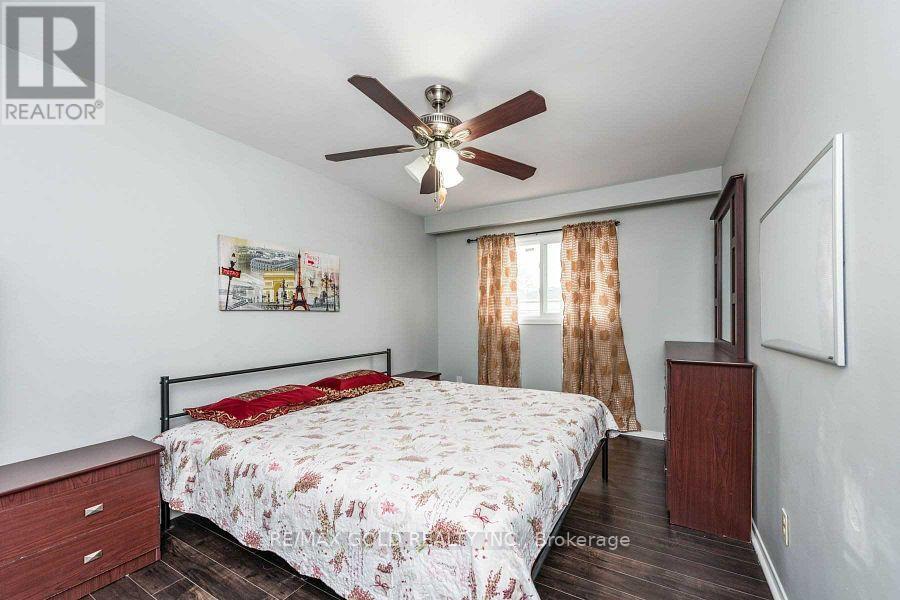 3430 Chipley Crescent Property Photo 8