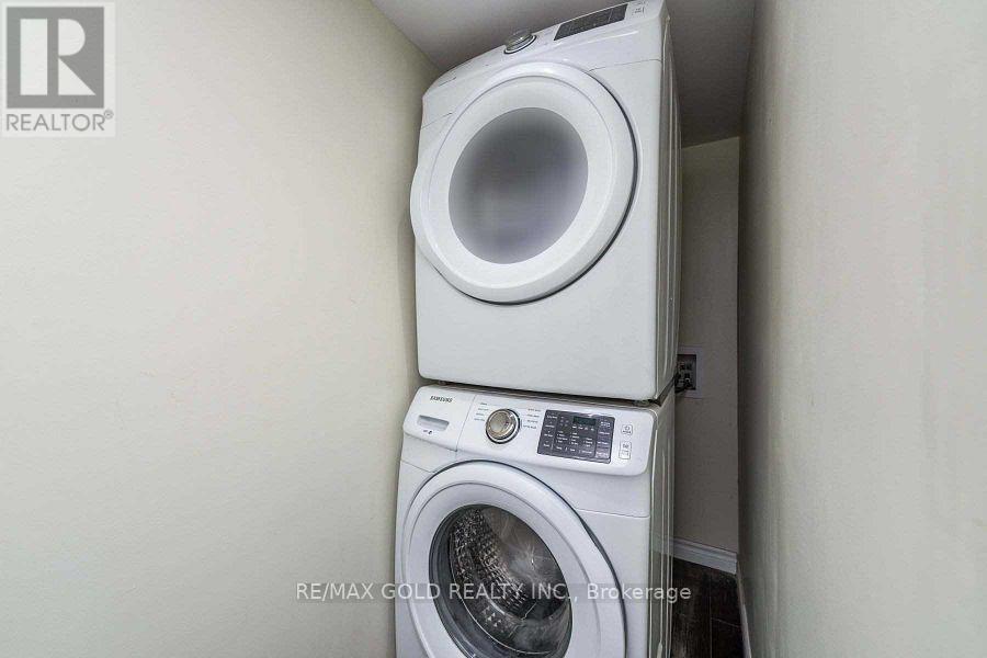 3430 Chipley Crescent Property Photo 12