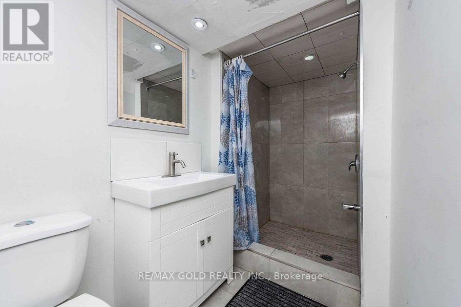 3430 Chipley Crescent Property Photo 13