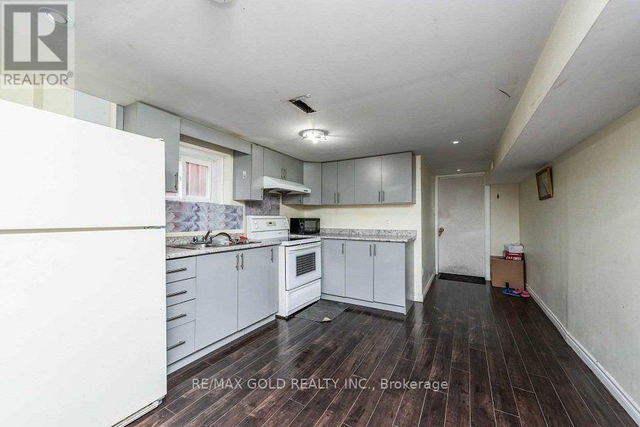 3430 Chipley Crescent Property Photo 14