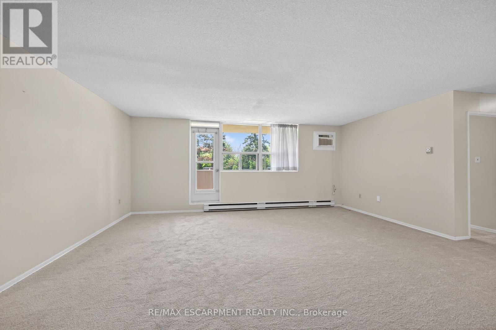 101 - 700 Dynes Road Property Photo 5