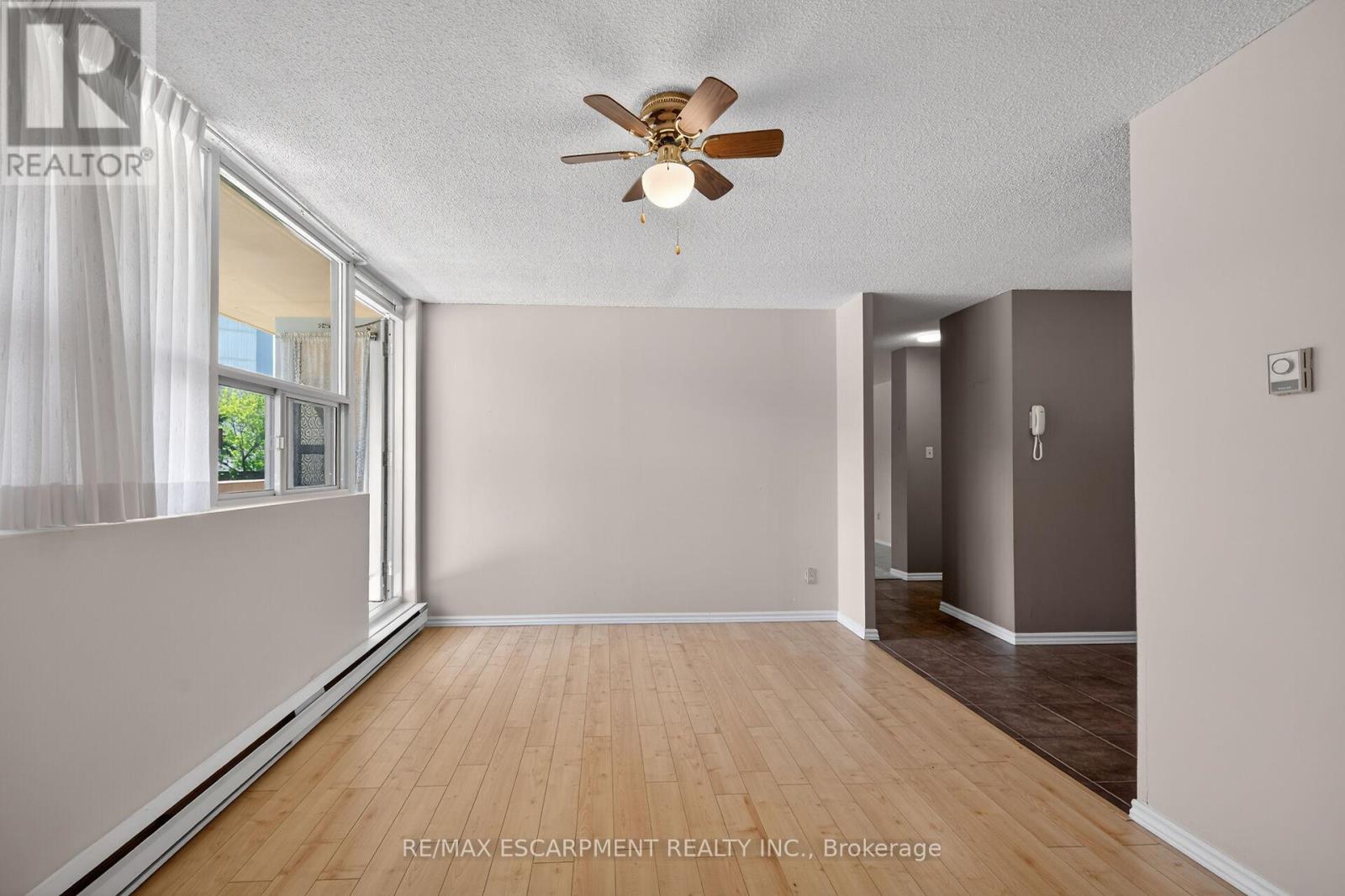 101 - 700 Dynes Road Property Photo 14