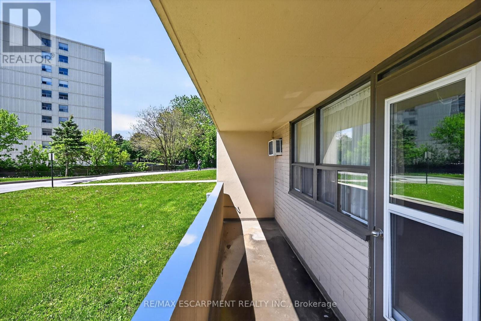 101 - 700 Dynes Road Property Photo 31