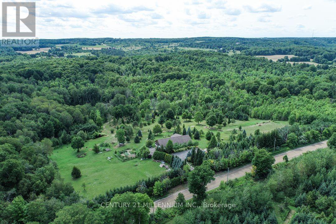 17218 Innis Lake Road Property Photo 7
