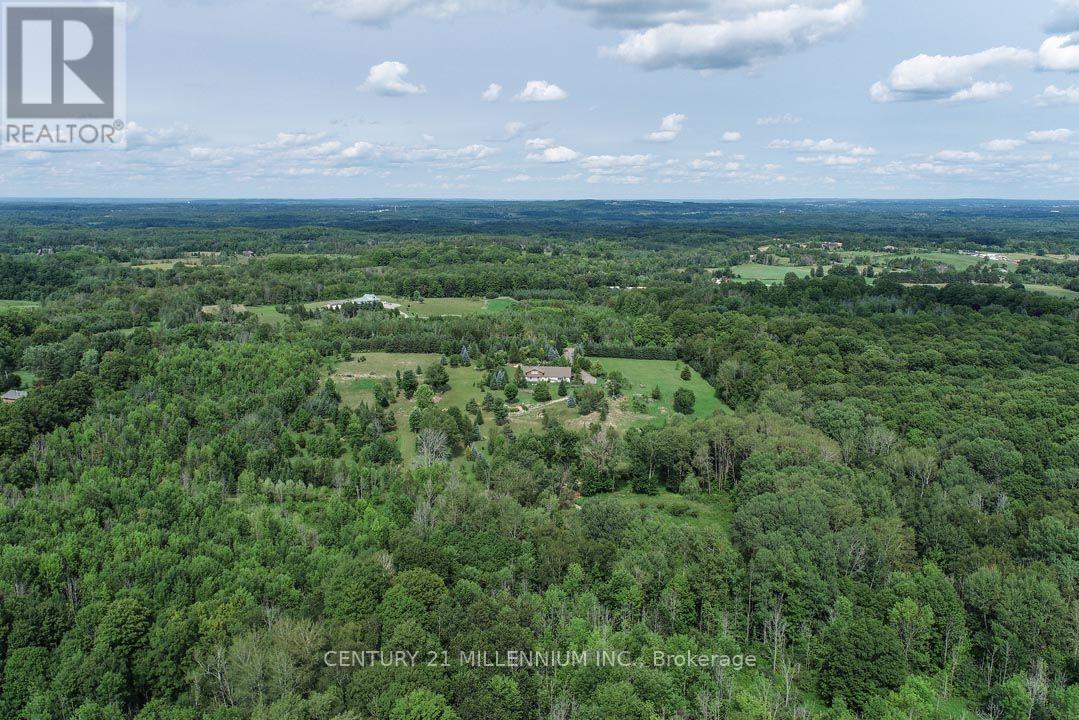17218 Innis Lake Road Property Photo 15