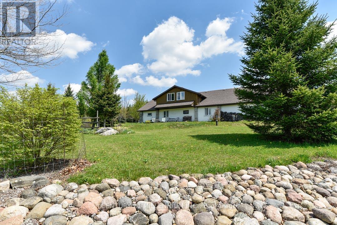 17218 Innis Lake Road Property Photo 17