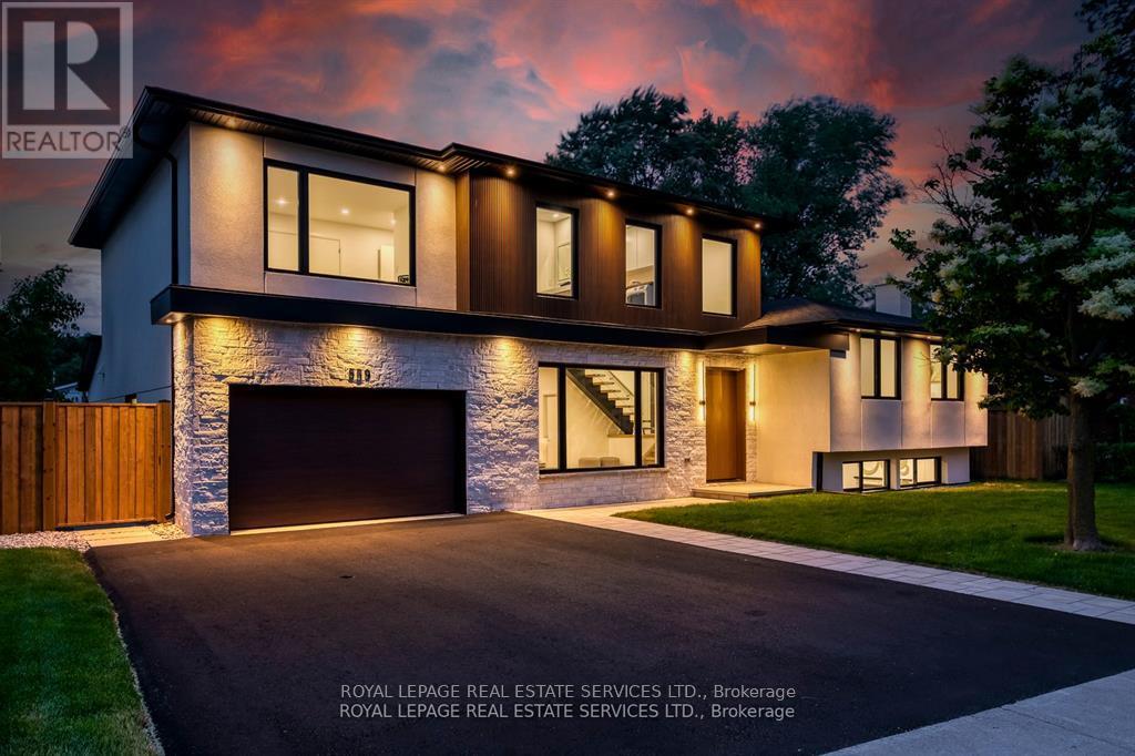 559 Walkers Line Property Photo 3