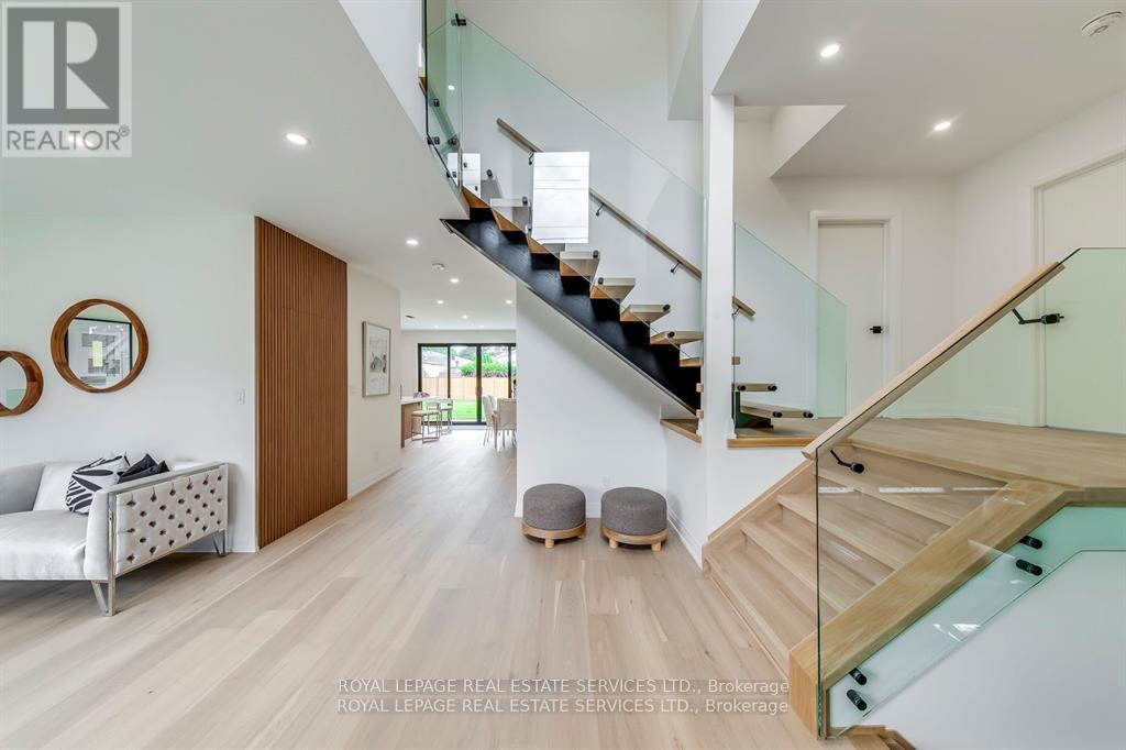 559 Walkers Line Property Photo 12