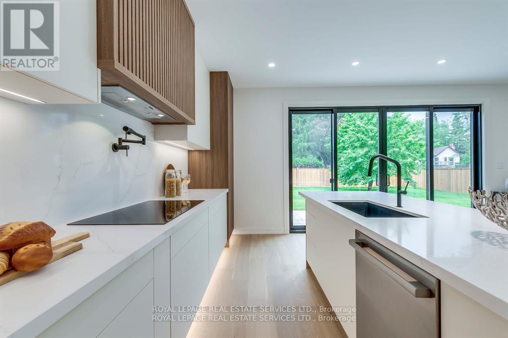 559 Walkers Line Property Photo 19