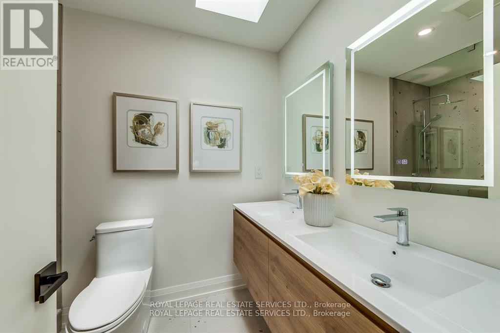 559 Walkers Line Property Photo 26