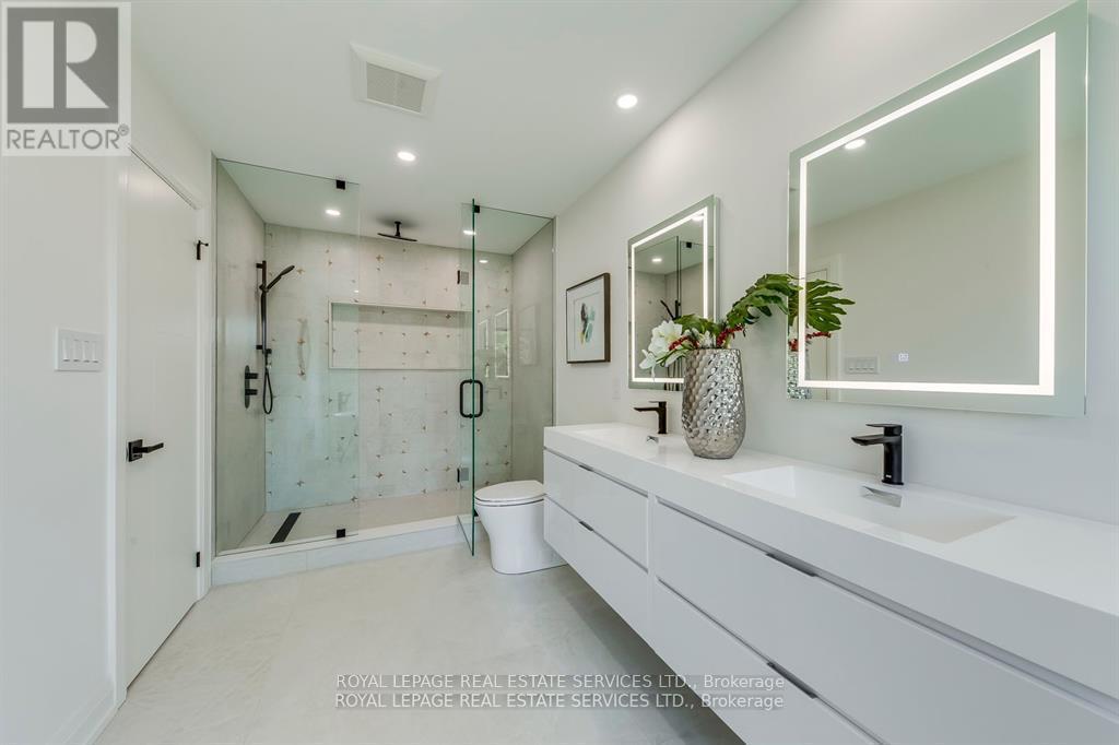 559 Walkers Line Property Photo 32
