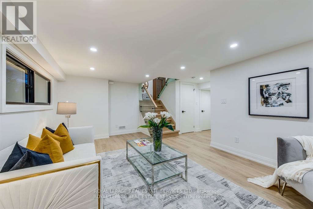 559 Walkers Line Property Photo 40