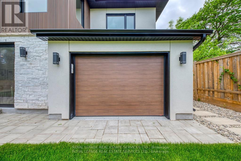 559 Walkers Line Property Photo 45
