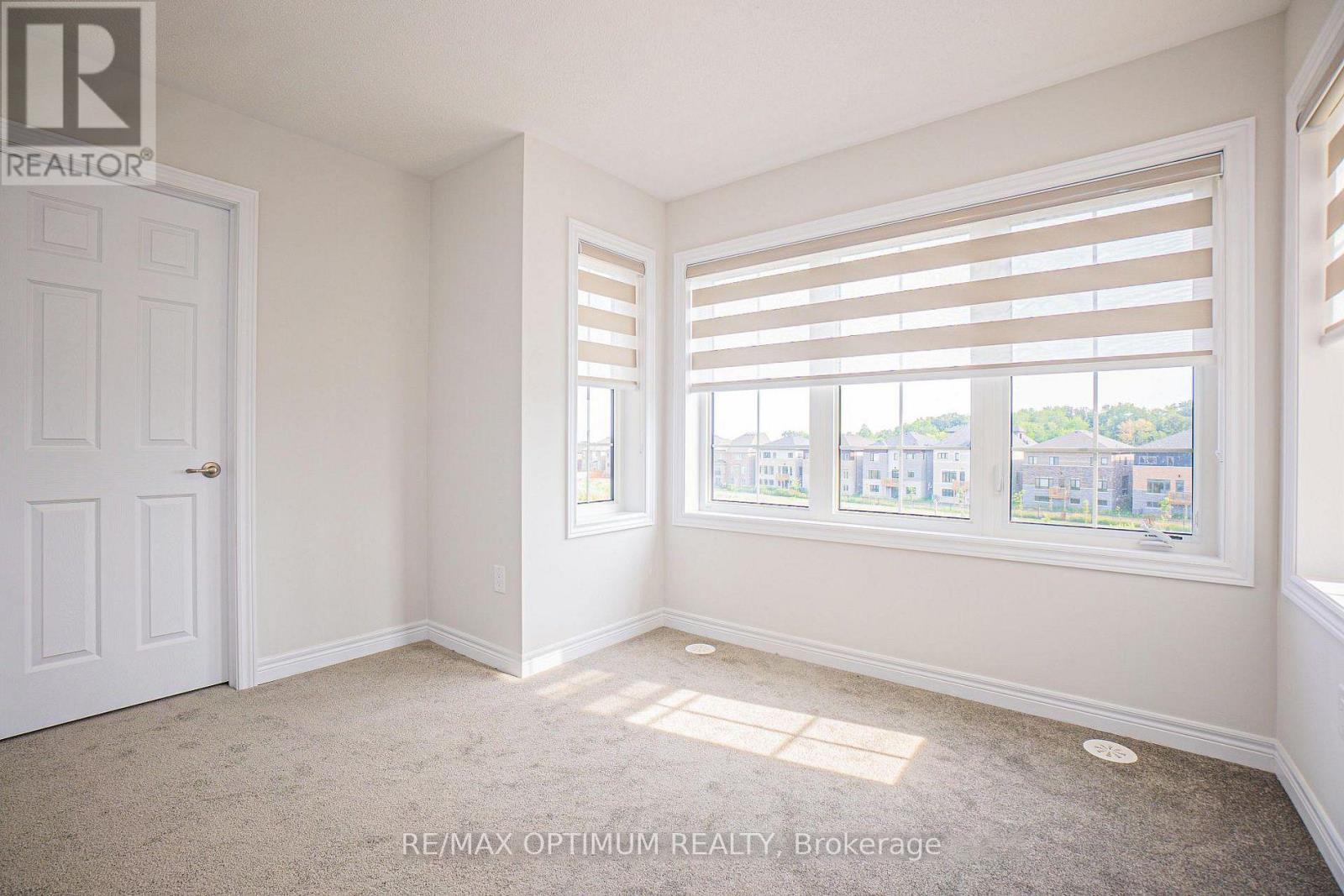70 Keyworth Crescent Property Photo 12