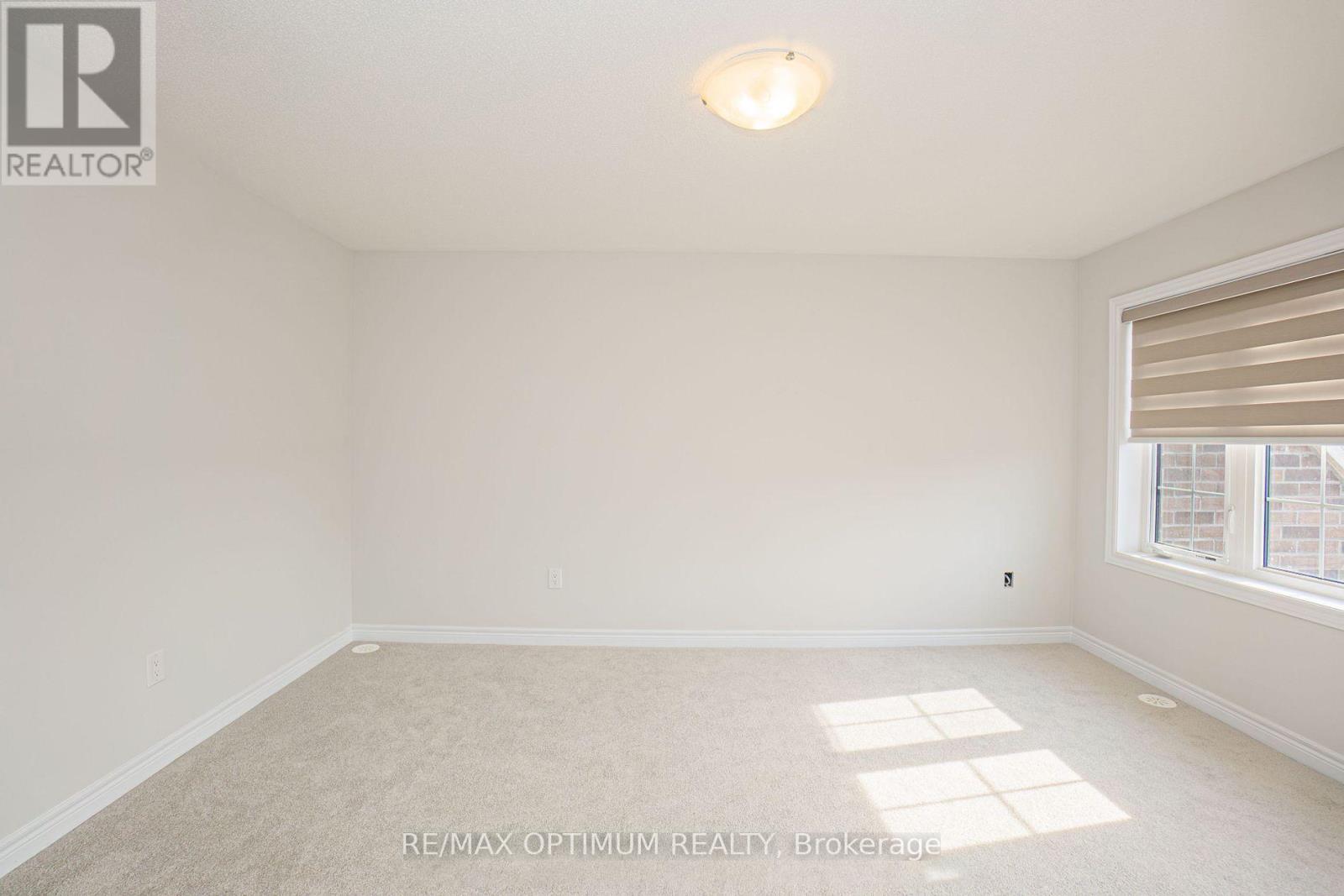 70 Keyworth Crescent Property Photo 14