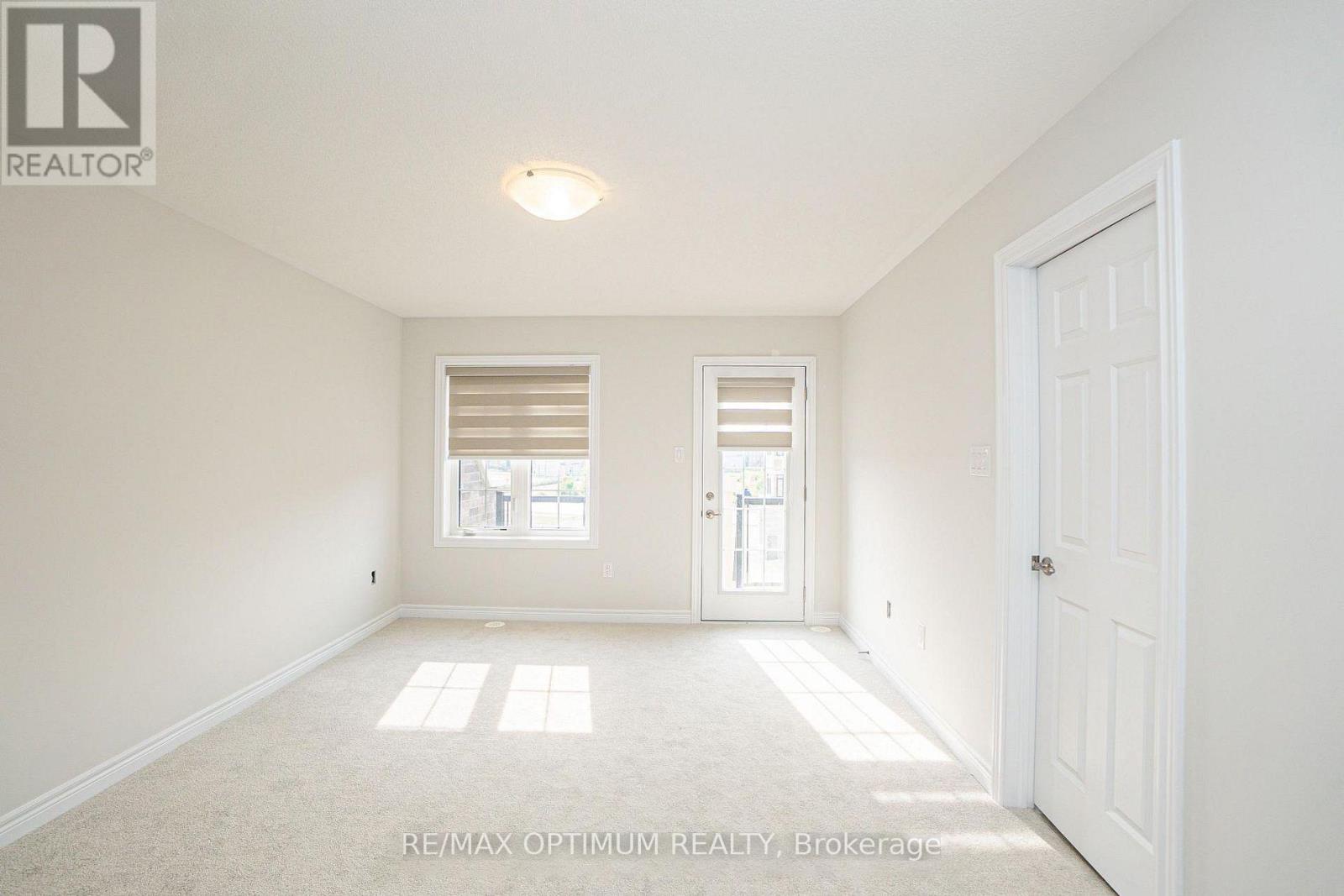 70 Keyworth Crescent Property Photo 17