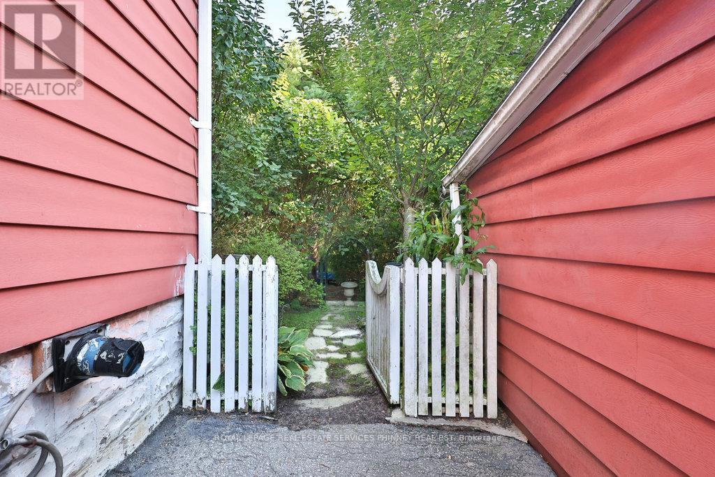 945 Beechwood Avenue Property Photo 30