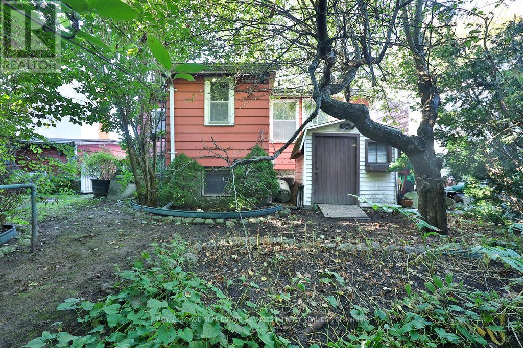 945 Beechwood Avenue Property Photo 32
