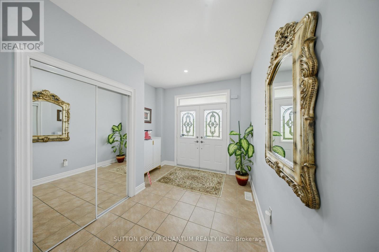 35 Devonsleigh Drive Property Photo 5