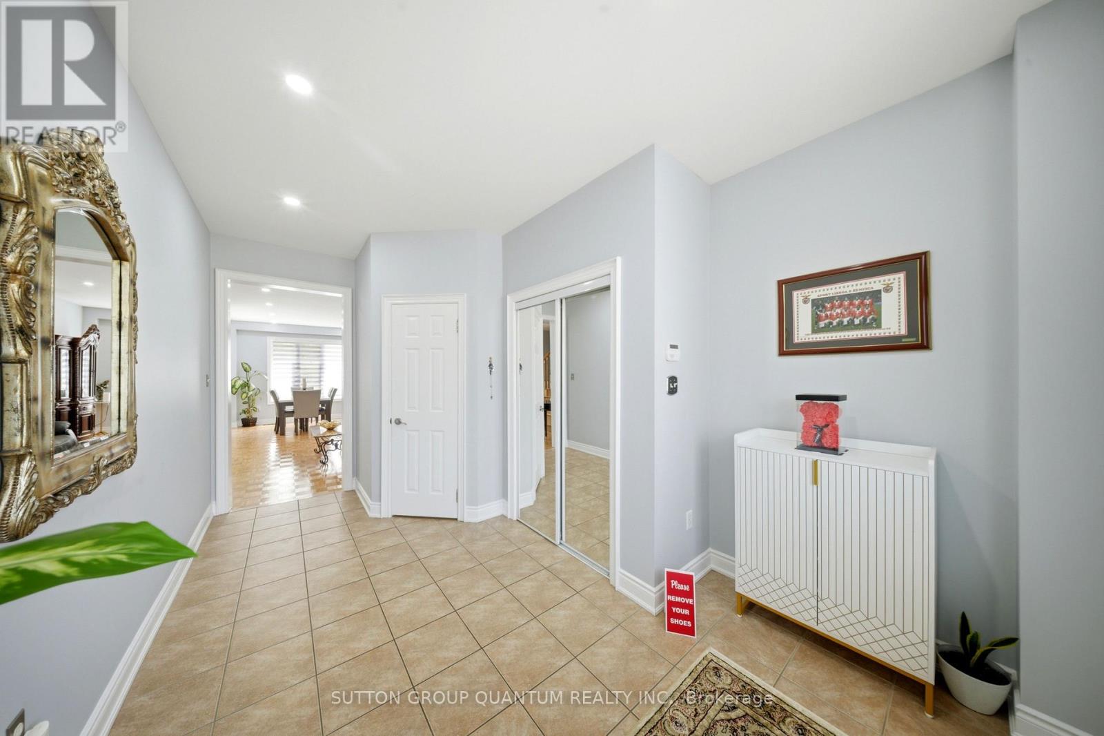 35 Devonsleigh Drive Property Photo 6