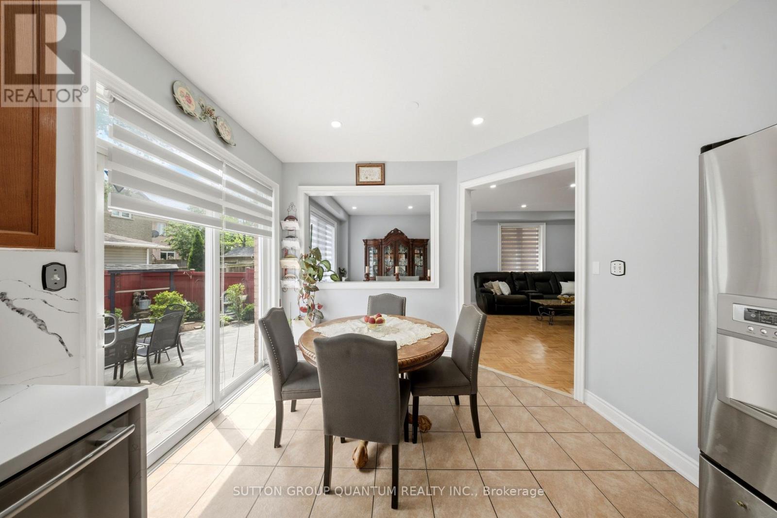 35 Devonsleigh Drive Property Photo 17