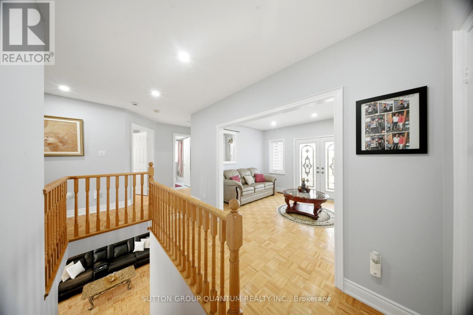 35 Devonsleigh Drive Property Photo 19