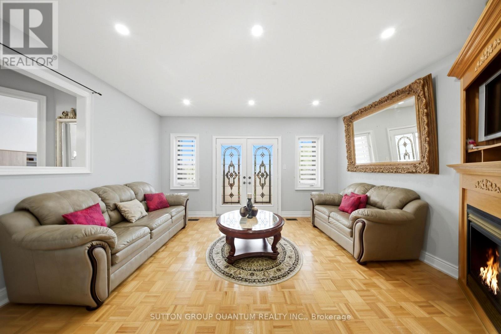 35 Devonsleigh Drive Property Photo 20