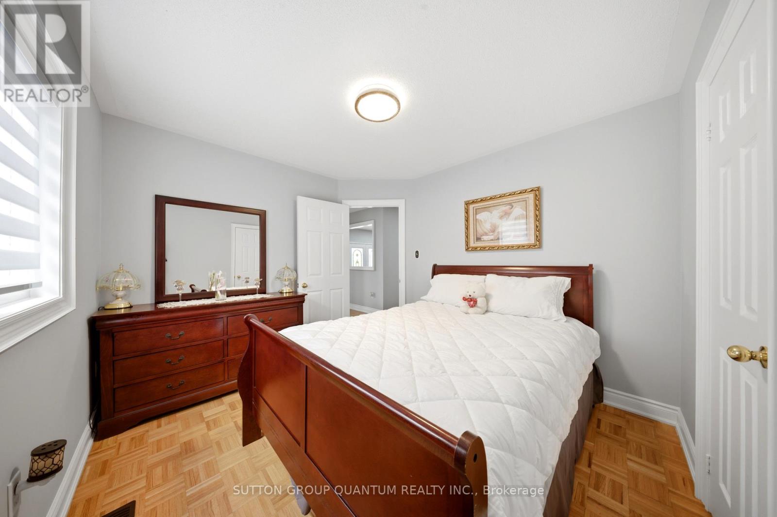 35 Devonsleigh Drive Property Photo 24