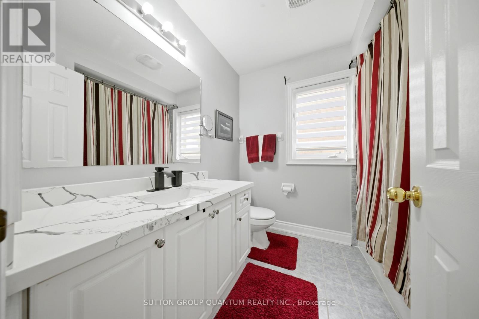 35 Devonsleigh Drive Property Photo 28