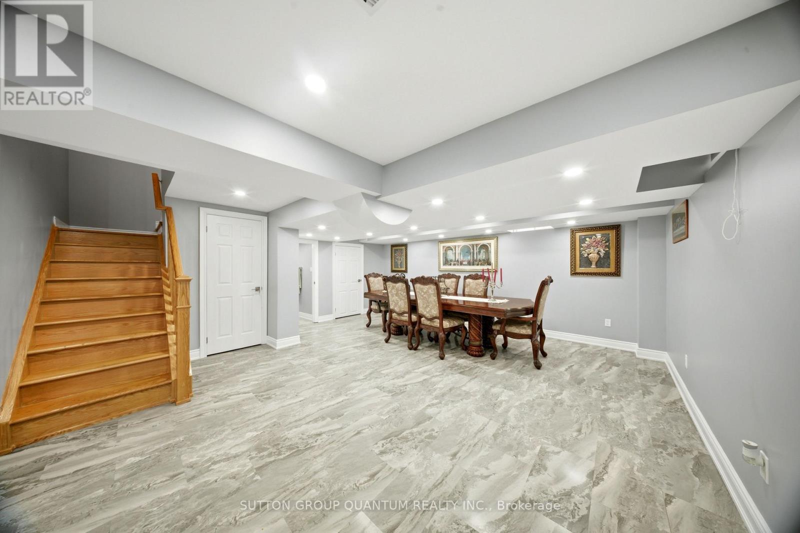 35 Devonsleigh Drive Property Photo 29