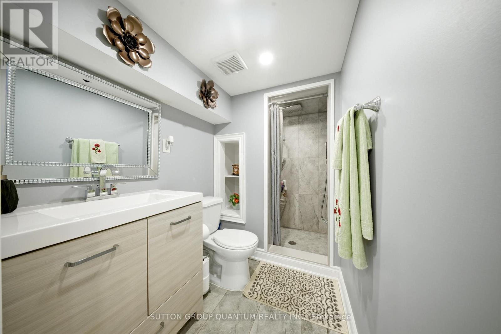 35 Devonsleigh Drive Property Photo 31