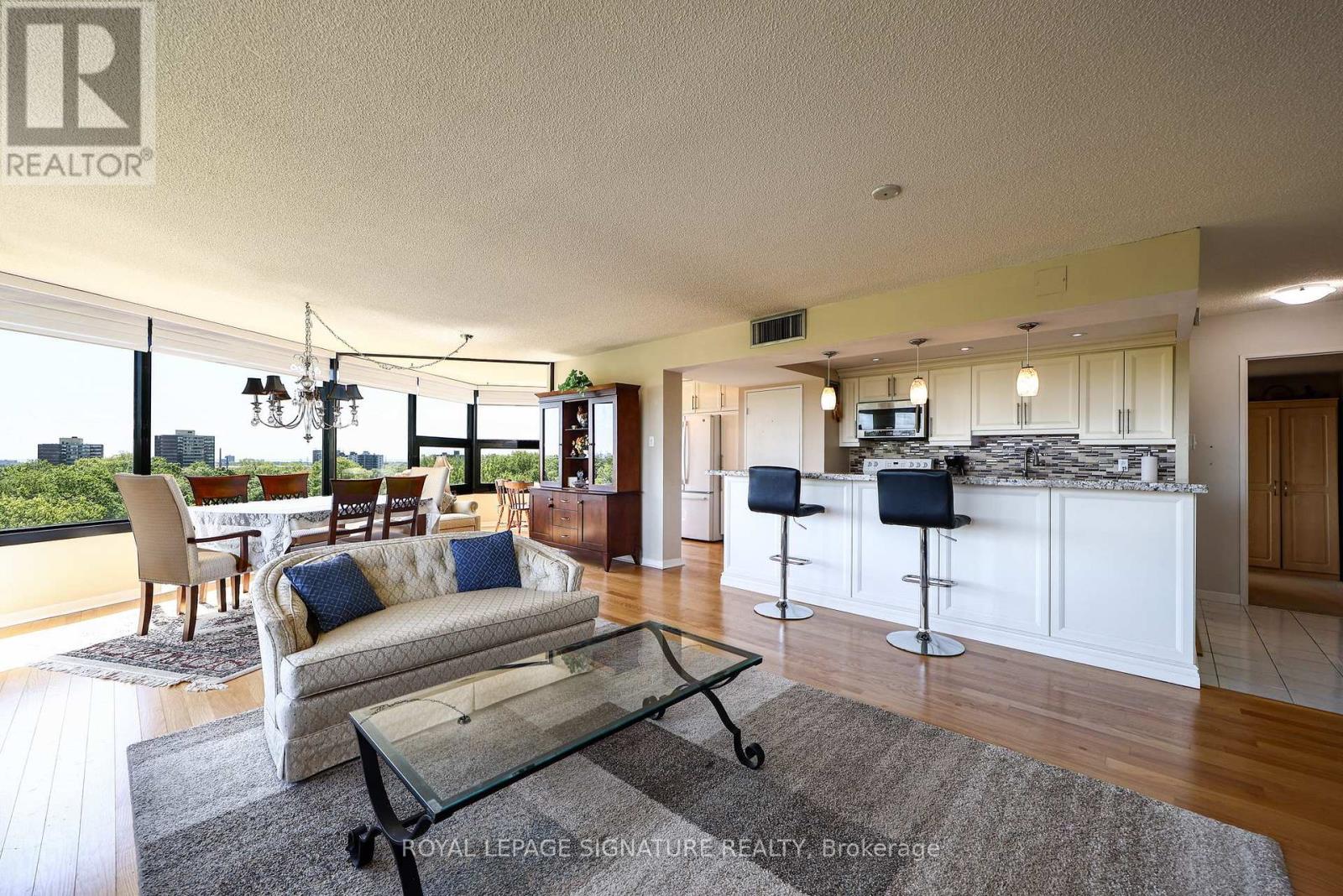 803 - 1300 Bloor Street Property Photo 13