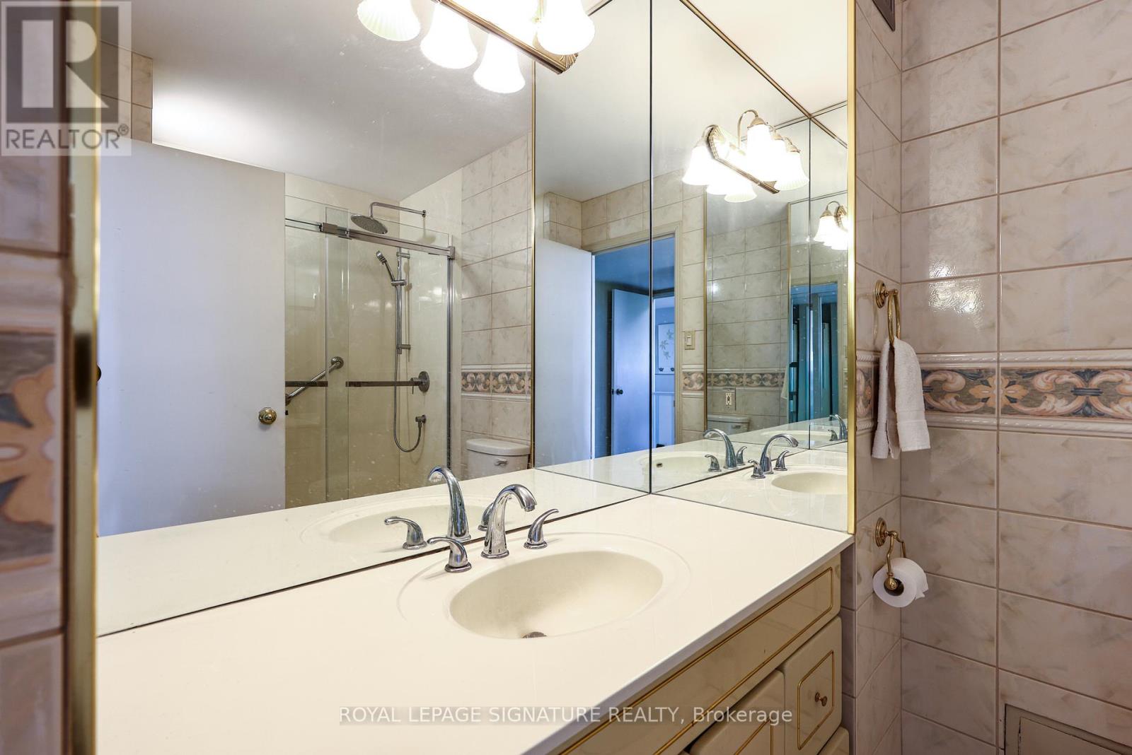 803 - 1300 Bloor Street Property Photo 32