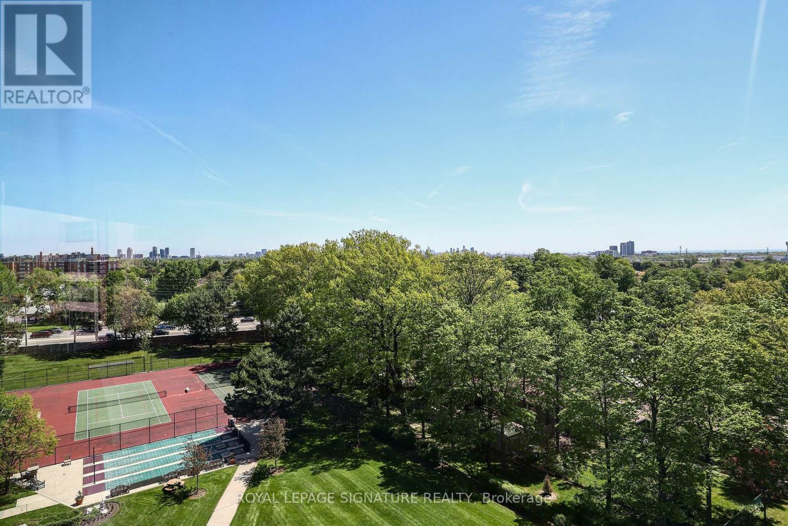 803 - 1300 Bloor Street Property Photo 34