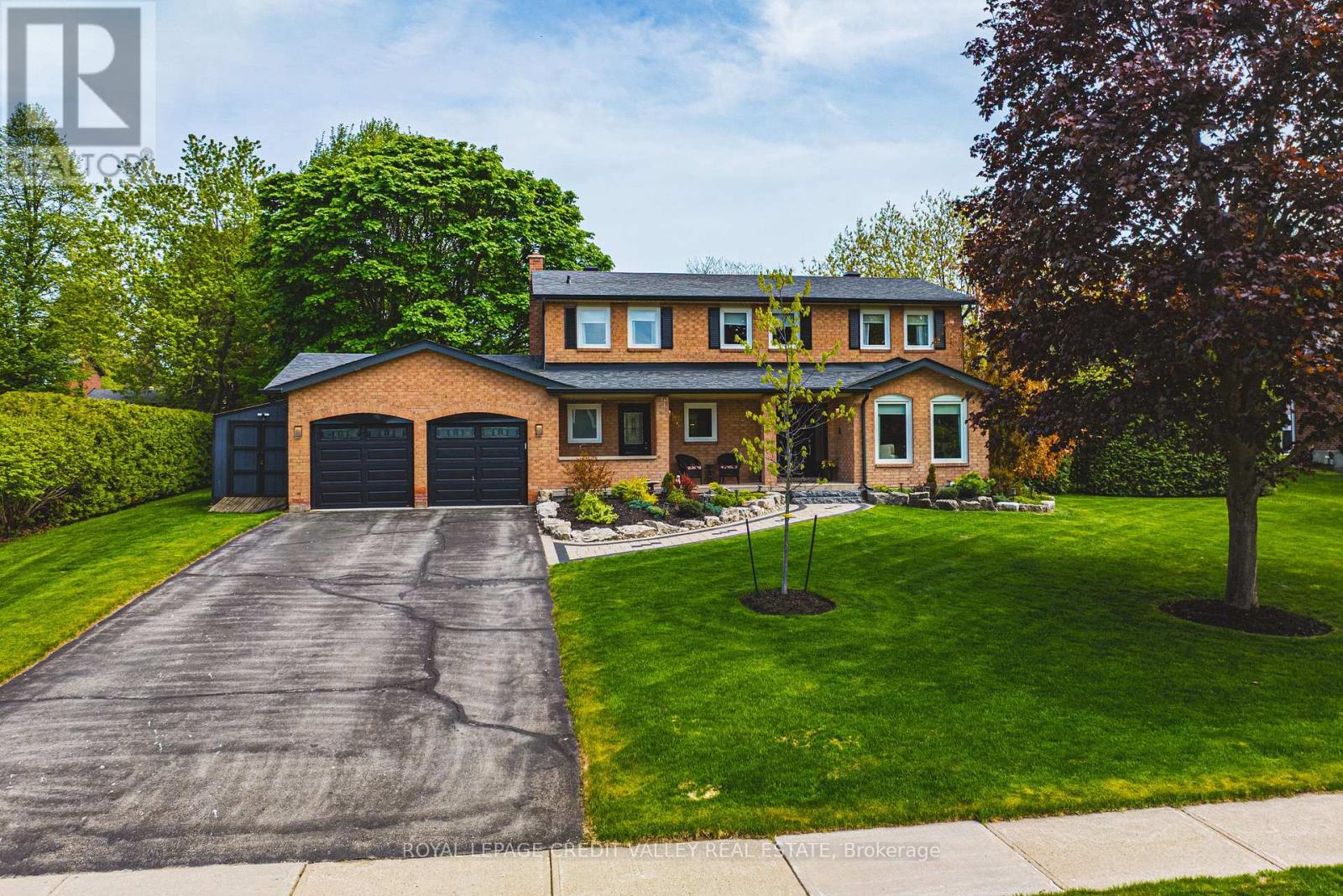 5 VALLEYGREEN CRESCENT S