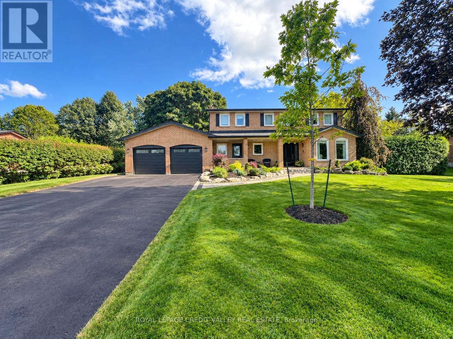 5 VALLEYGREEN CRESCENT S
