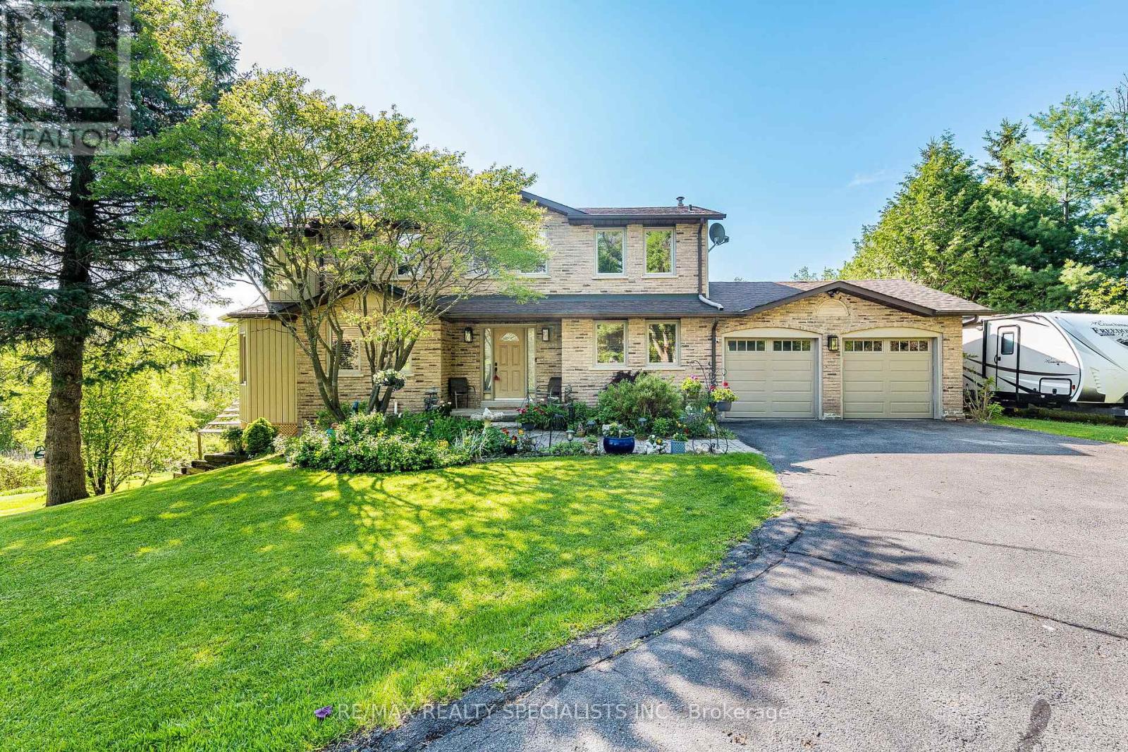 9 Mccartney Drive Property Photo 1