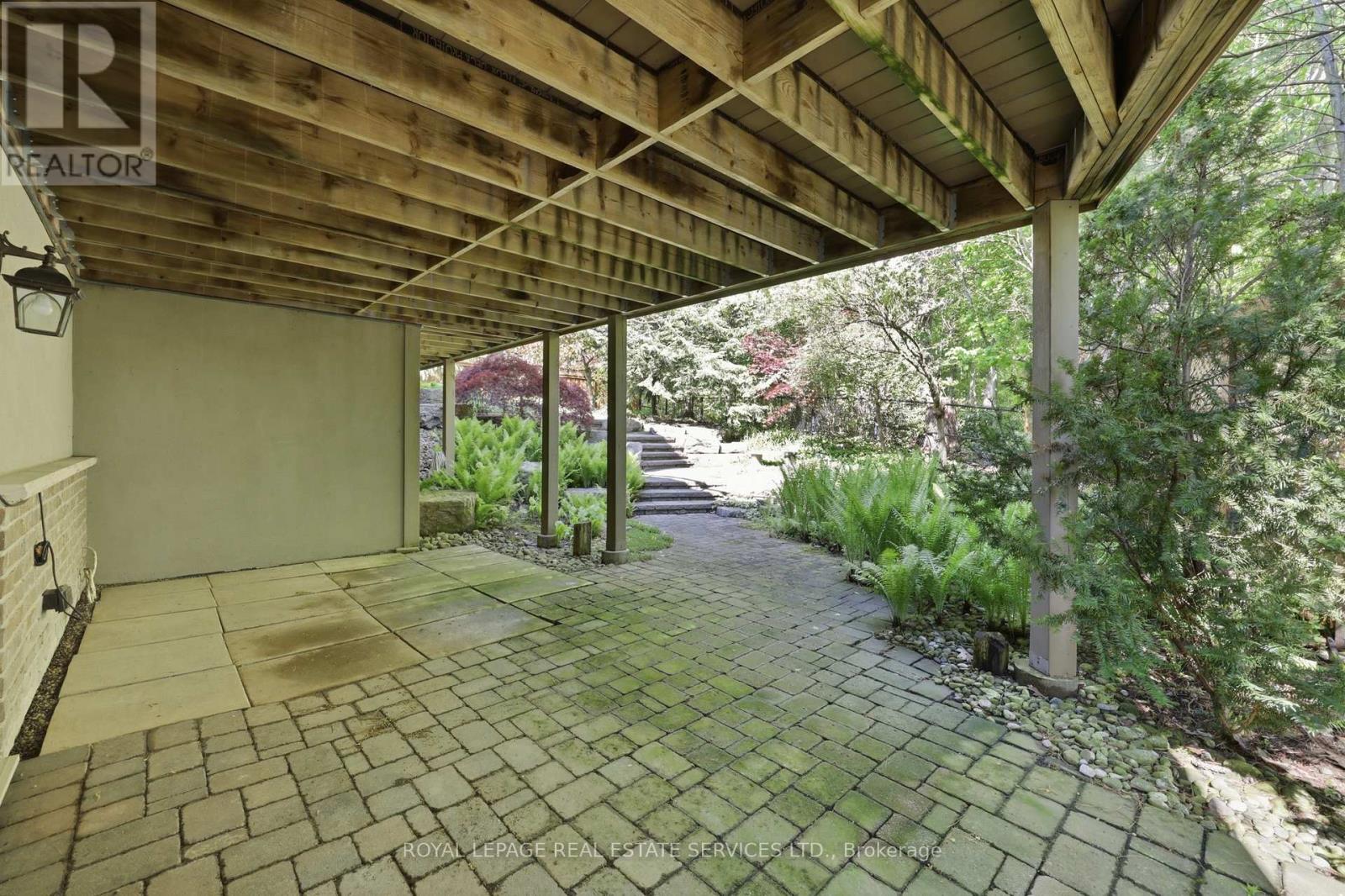 1227 Riverbank Way Property Photo 48