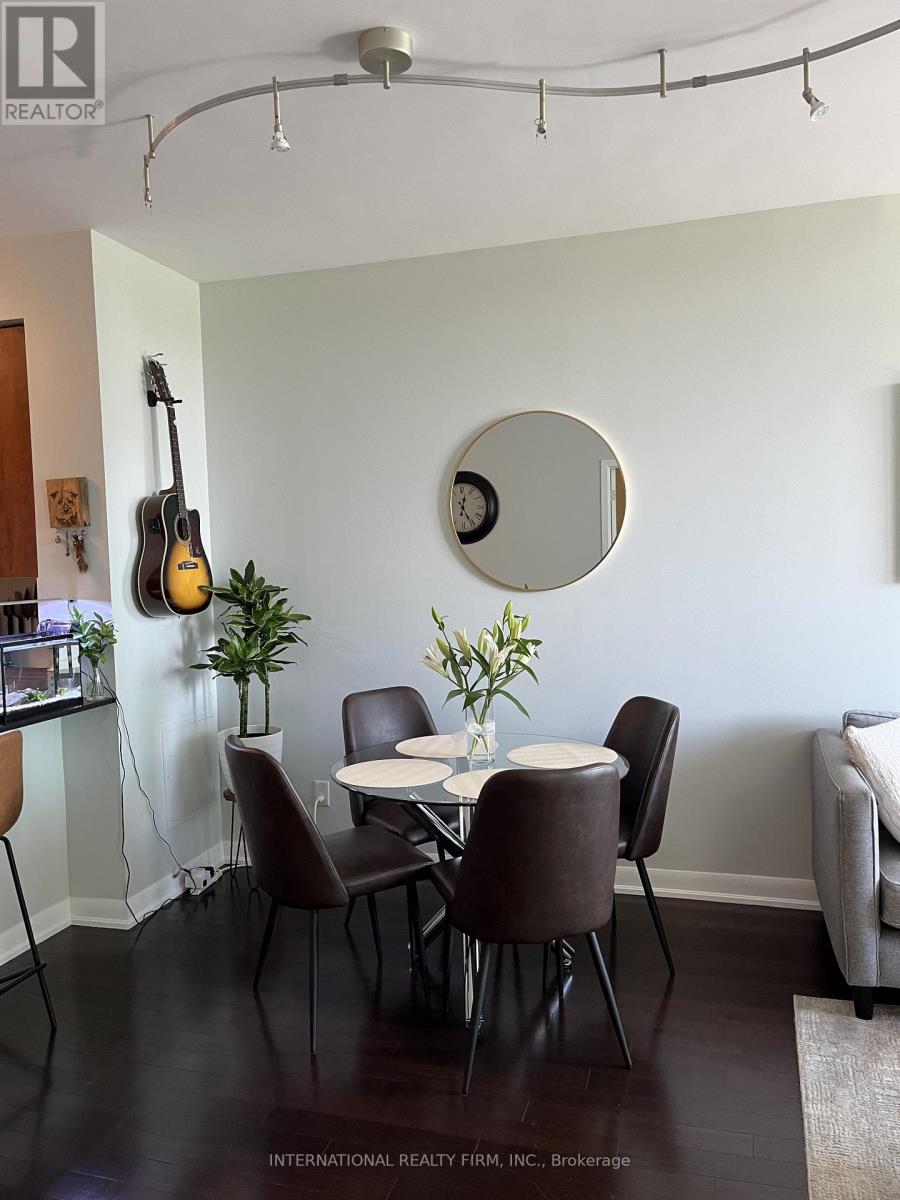 401 - 205 Sherway Gardens Road Property Photo 18