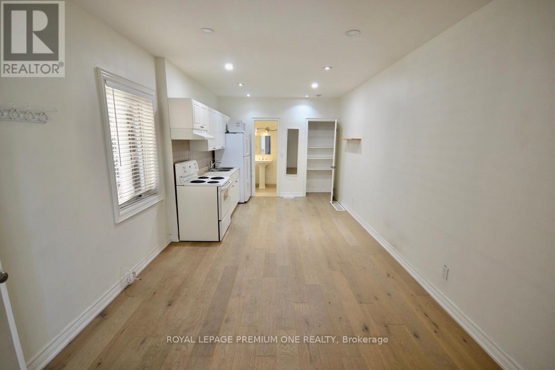 B - 312 Rustic Road Property Photo 6