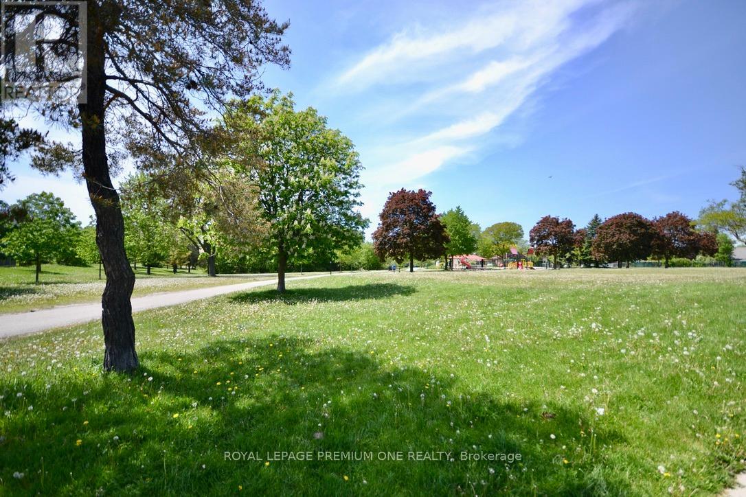 B - 312 Rustic Road Property Photo 12