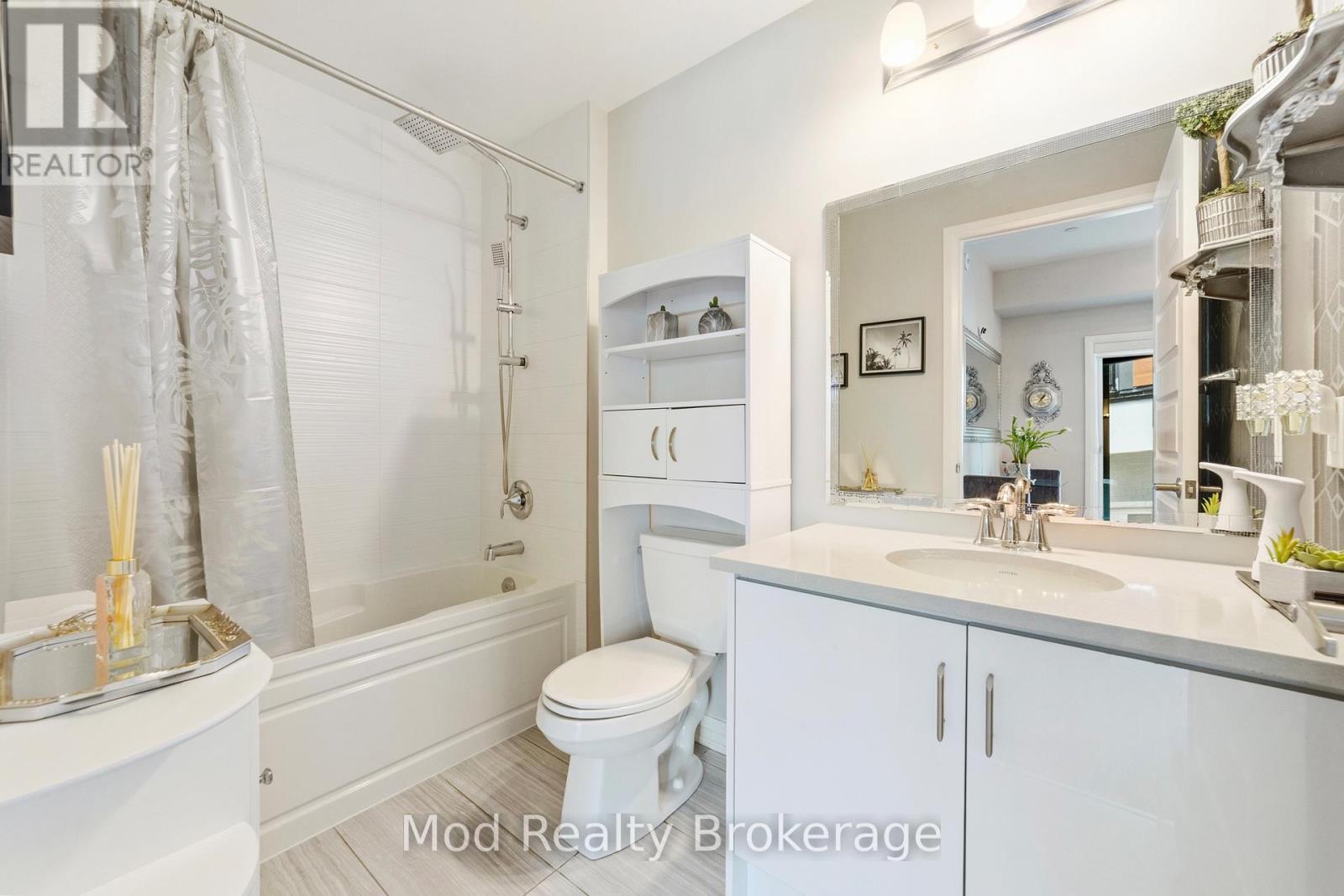 129 - 128 Grovewood Common Property Photo 15