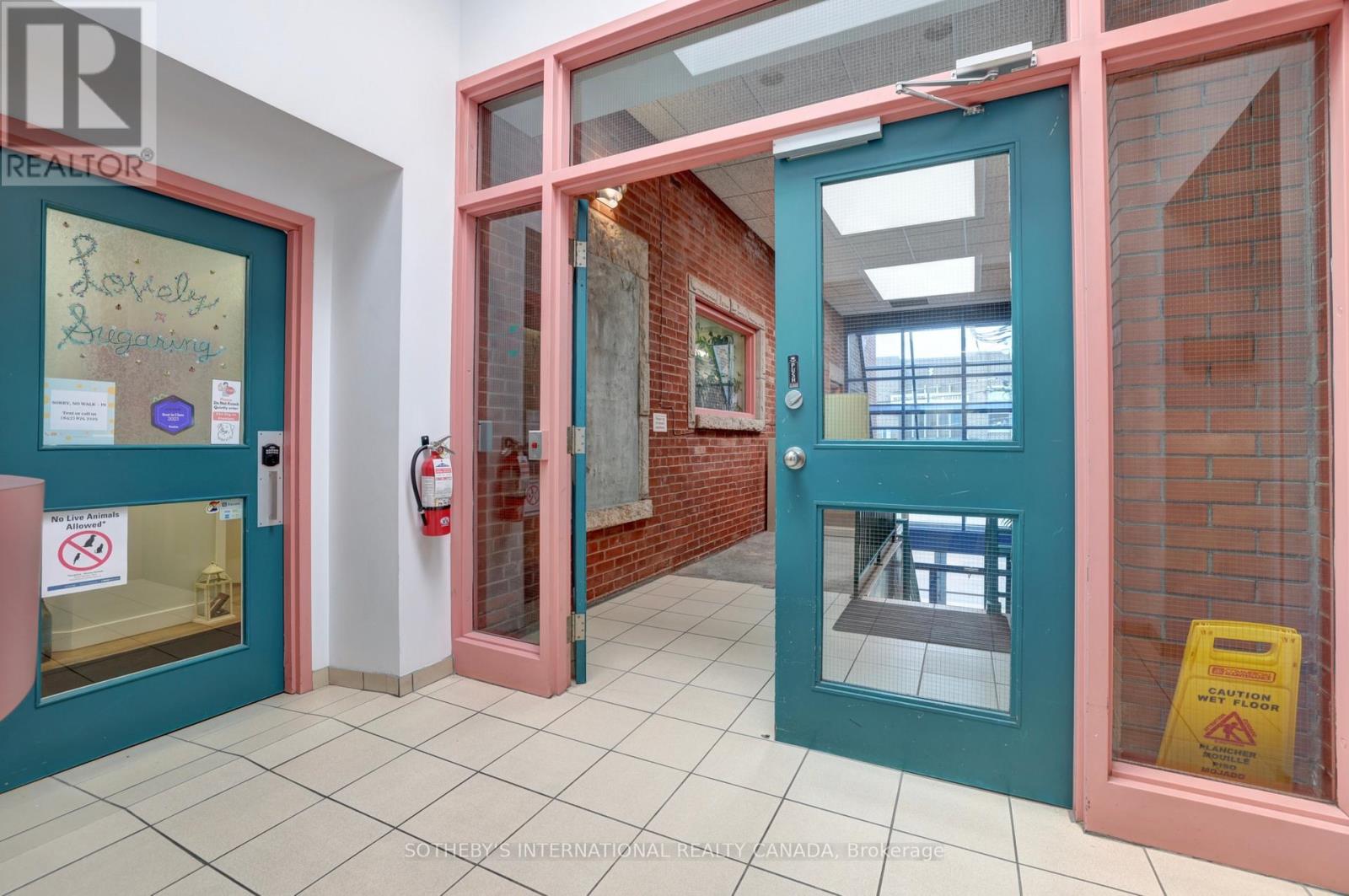 203 - 1655 Dufferin Street Property Photo 8
