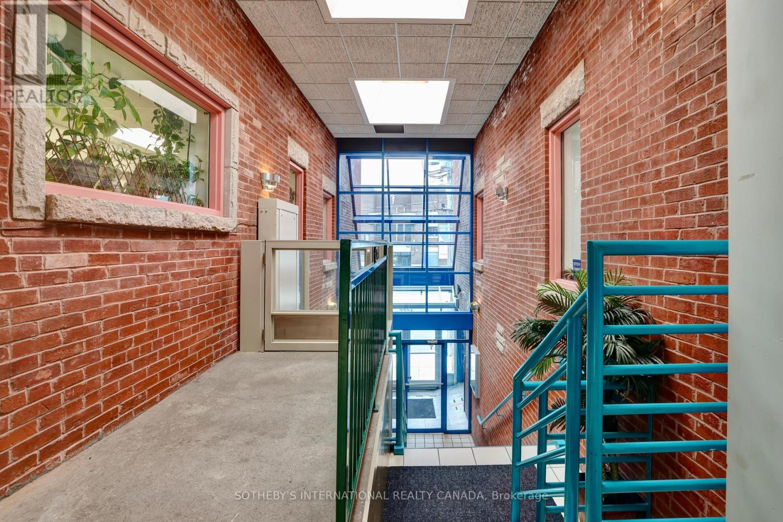 203 - 1655 Dufferin Street Property Photo 16