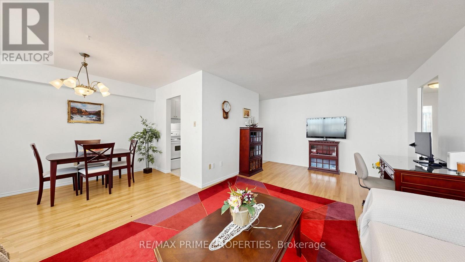 1404 - 1455 Lawrence Avenue W Property Photo 11