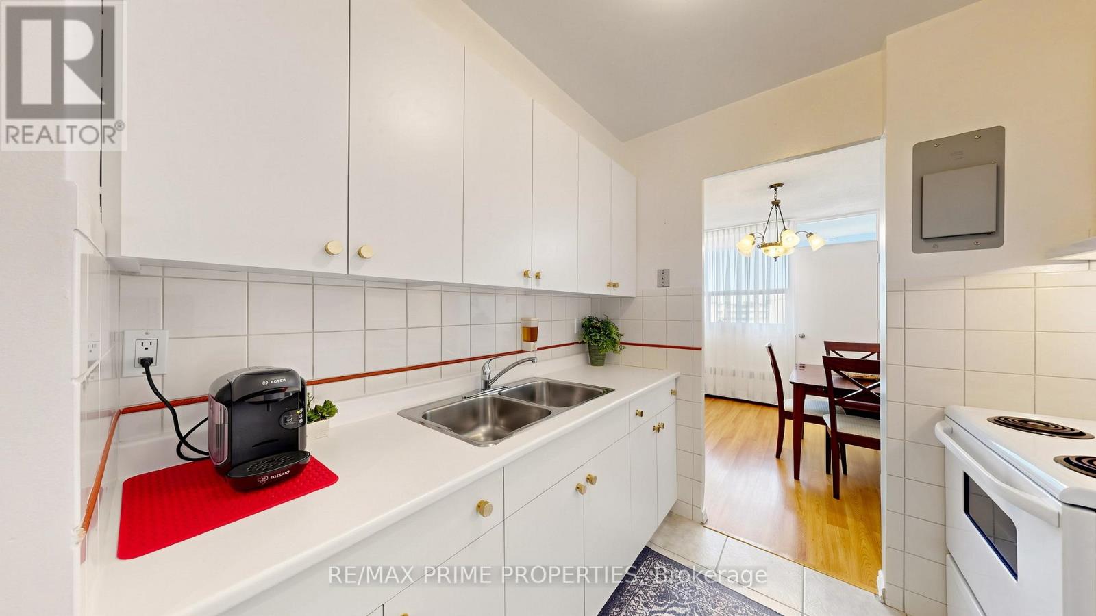 1404 - 1455 Lawrence Avenue W Property Photo 15