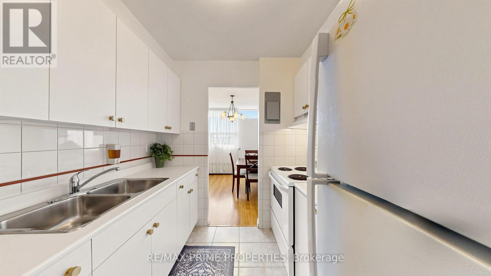 1404 - 1455 Lawrence Avenue W Property Photo 16