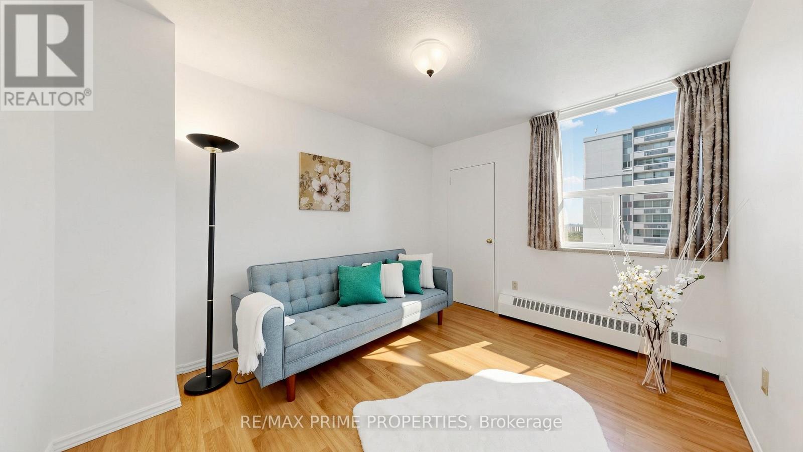 1404 - 1455 Lawrence Avenue W Property Photo 24