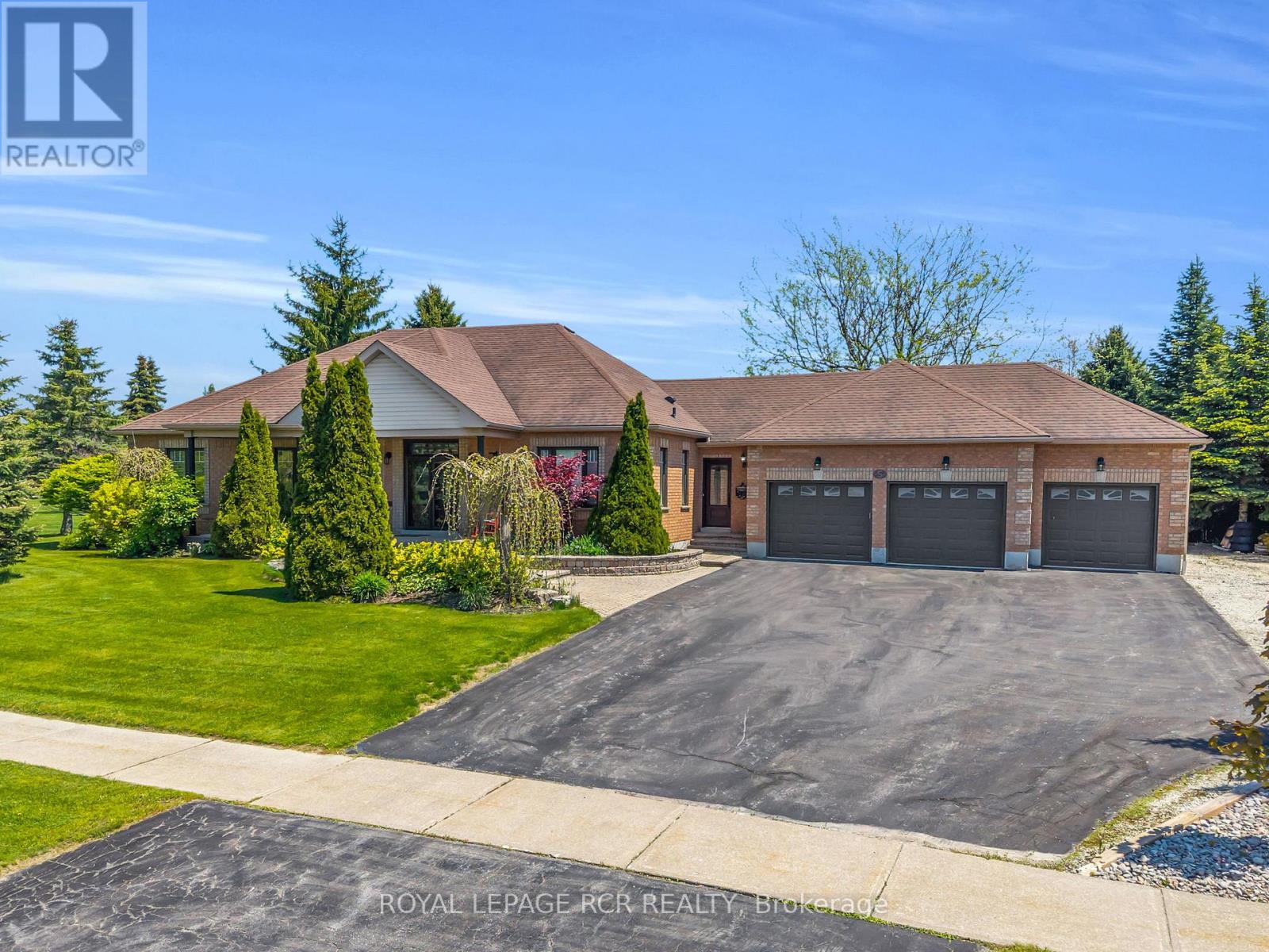 5 Massari Street Property Photo 1